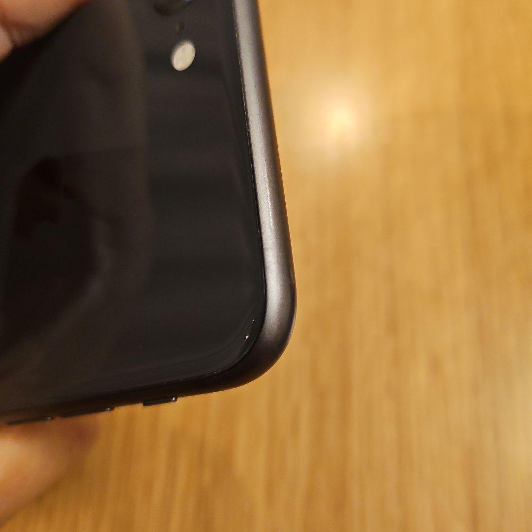 iPhone　8 64ギガ