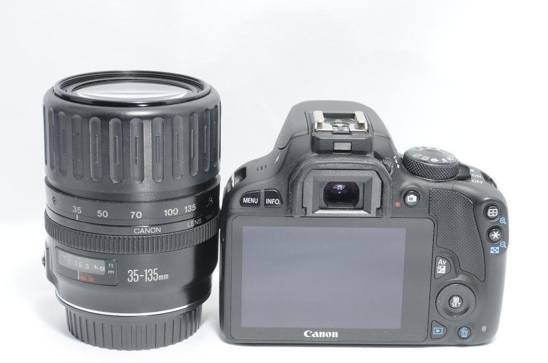 ✨️Canon Kiss X7✨スマホ転送✨️使用回数少✨️小型ですぐ使える✨️