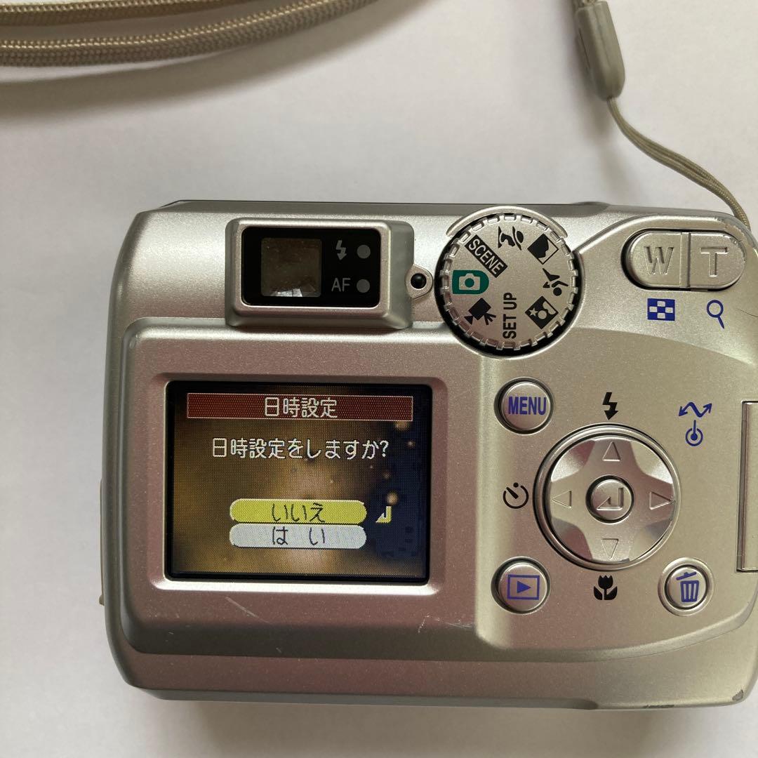 Nikon Coolpix 4100 シルバー コンパクトデジタルカメラ SD付