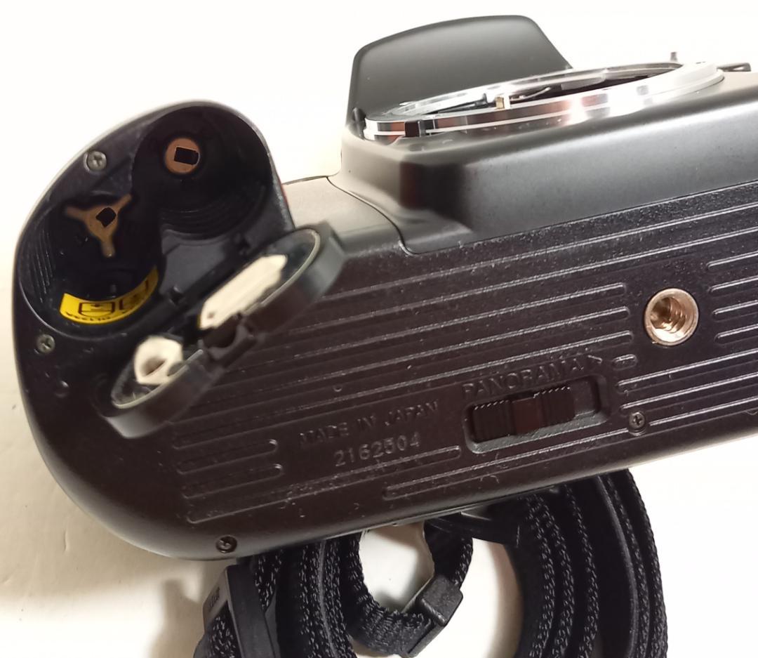 ★動作品★Nikon F60 一眼レフフィルムカメラ　説明書、ストラップ付属