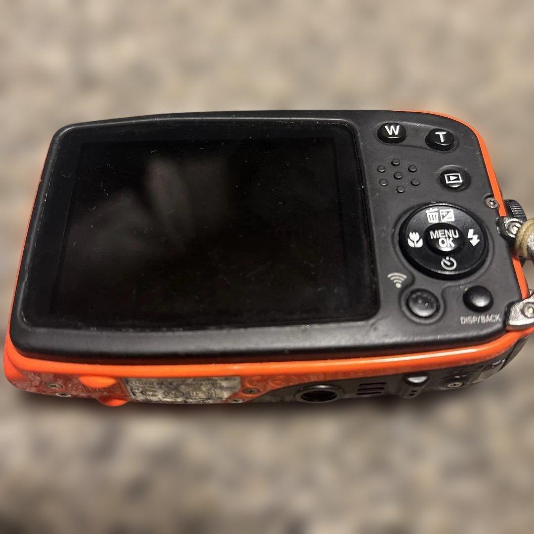 FUJIFILM FINEPIX XP70 水深10mの防水タフネスデジカメ