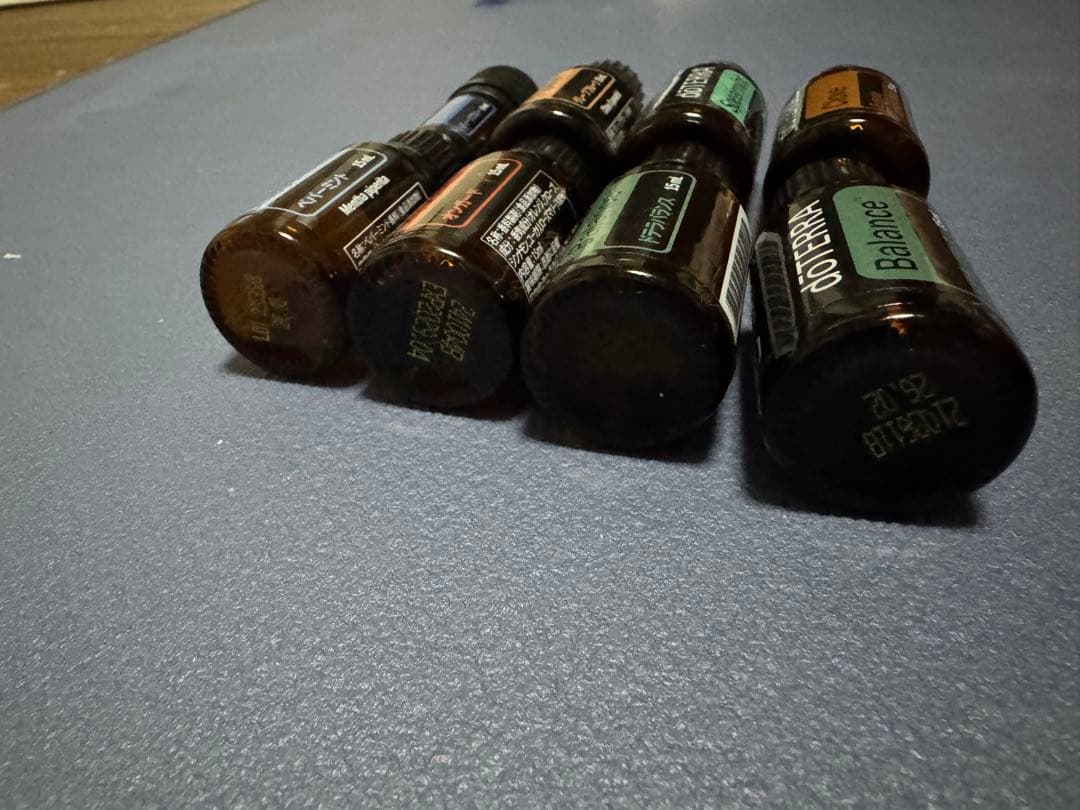 dōTERRA エッセンシャルオイルセット