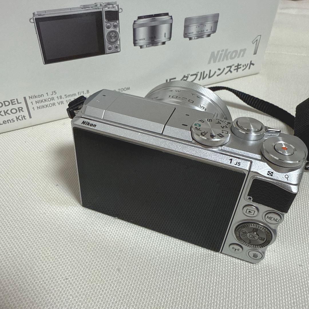 【値下げ】ニコン Nikon 1 j5 ダブルレンズキット 箱付き