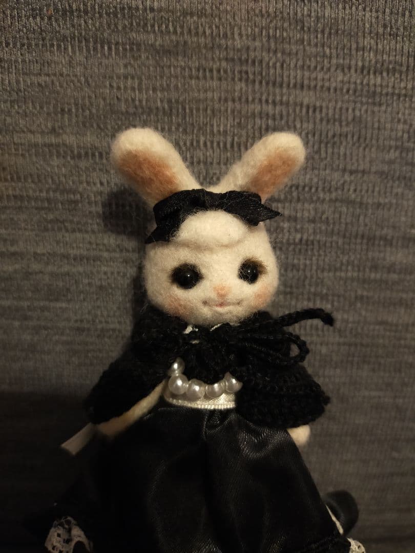 羊毛フェルト　うさぎドール②