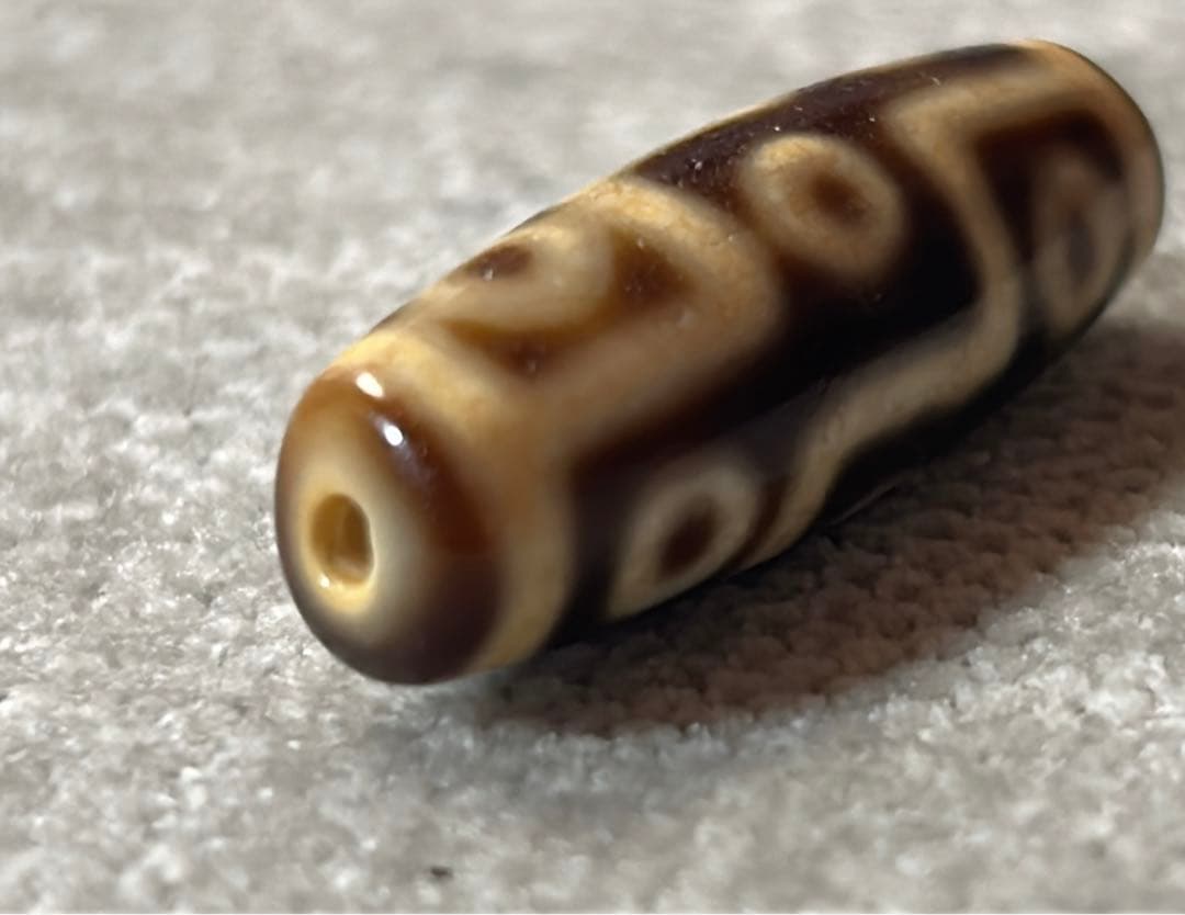 九眼天珠　ハンドメイド／送料込　匿名発送／チベット　天珠　お守り