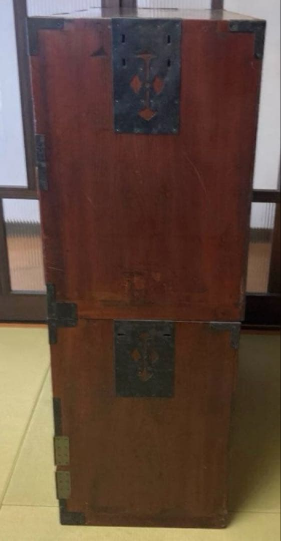 金具付き和簞笥♦️上下の下段(画像1)♦️たのめる便利用のため上下分けて出品発送