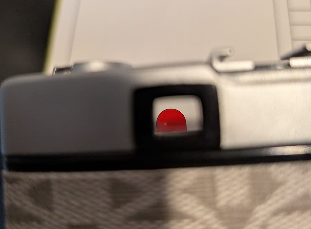OLYMPUS TRIP35 動作確認済み 赤ベロOK　レンズキャップ付