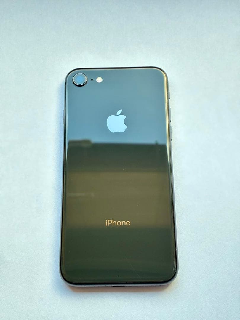 Apple iPhone 8 スペースグレー 64GB 本体