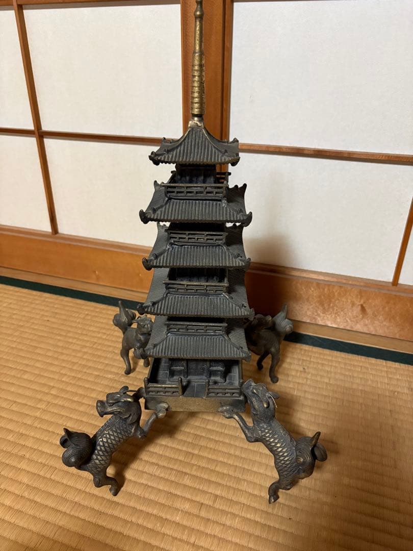 五重の塔　置物