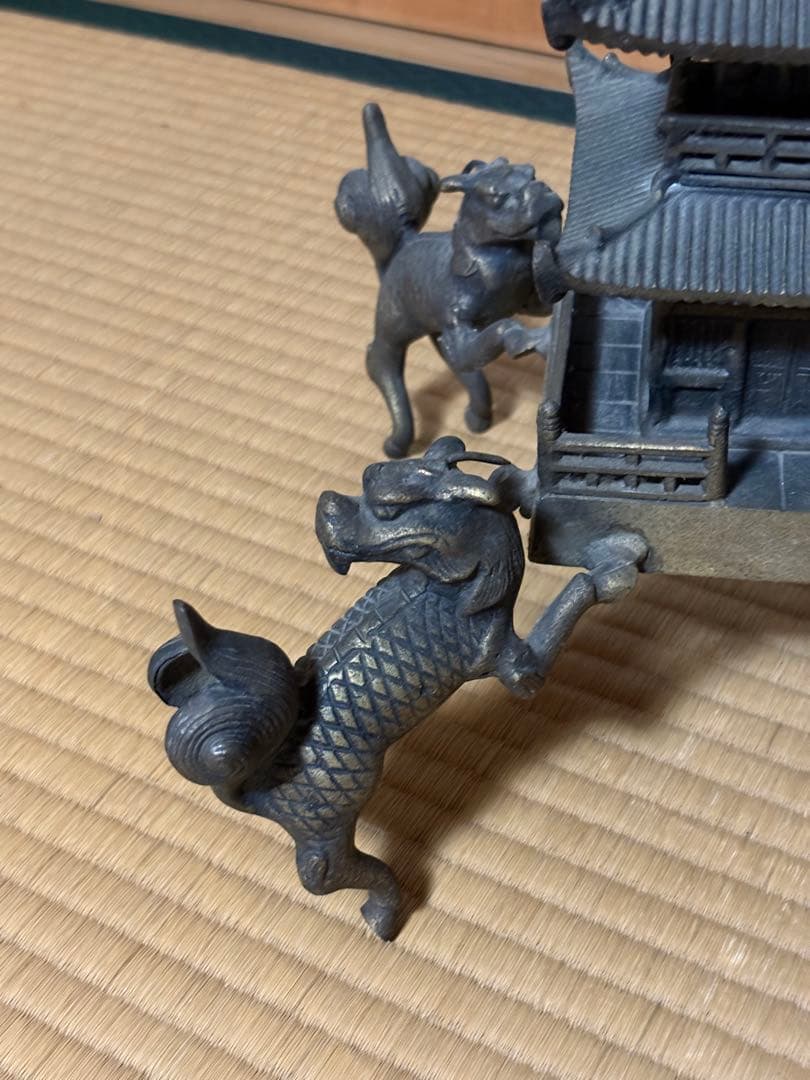 五重の塔　置物