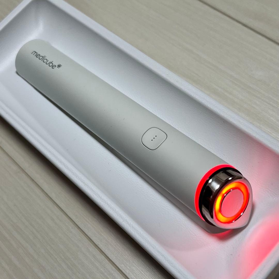 MEDICUBE AGE-R BOOSTER PRO MINI 美顔器