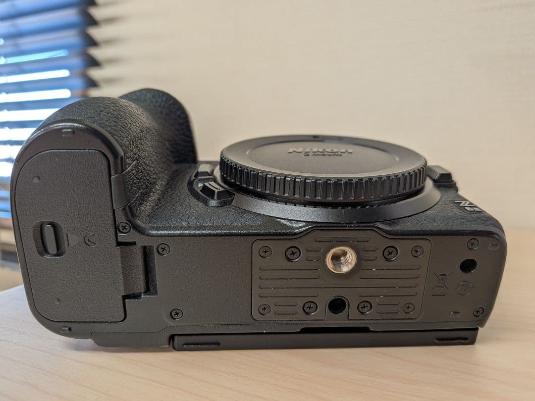 Nikon Z6Ⅱ 本体（バッテリー無し） ミラーレス一眼 ブラック