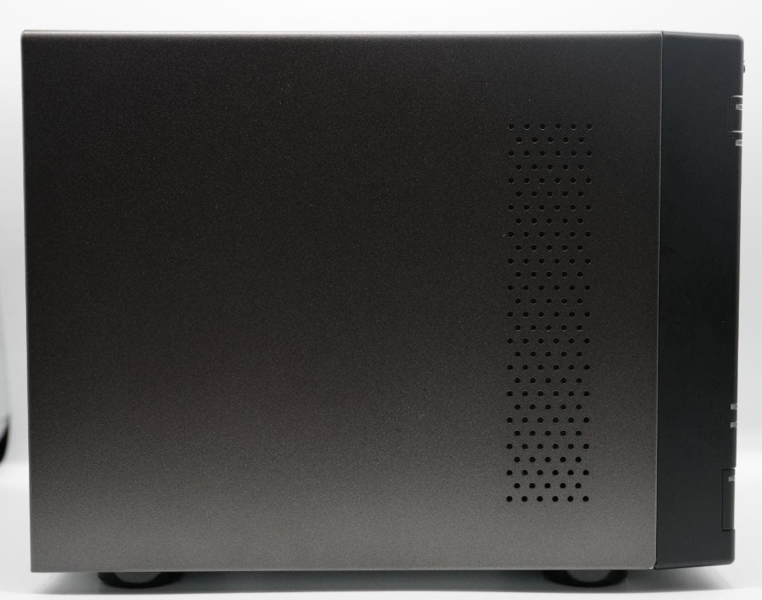 外付けハードディスク・ドライブ ASUSTOR AS6804T NAS DDR5/32GB 10Gbe/5Gbe