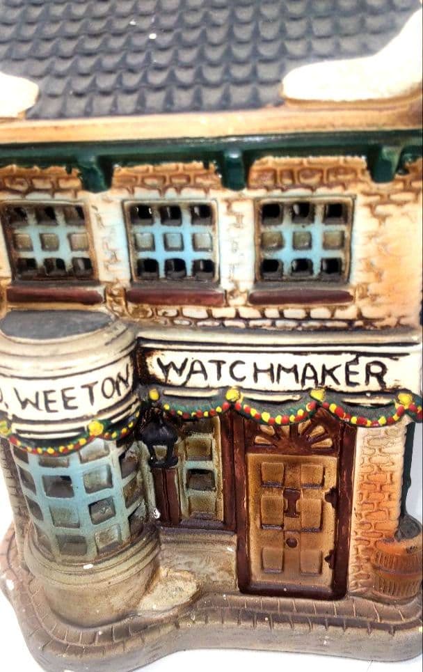 GEO WEETON WATCHMAKER 陶器製建物