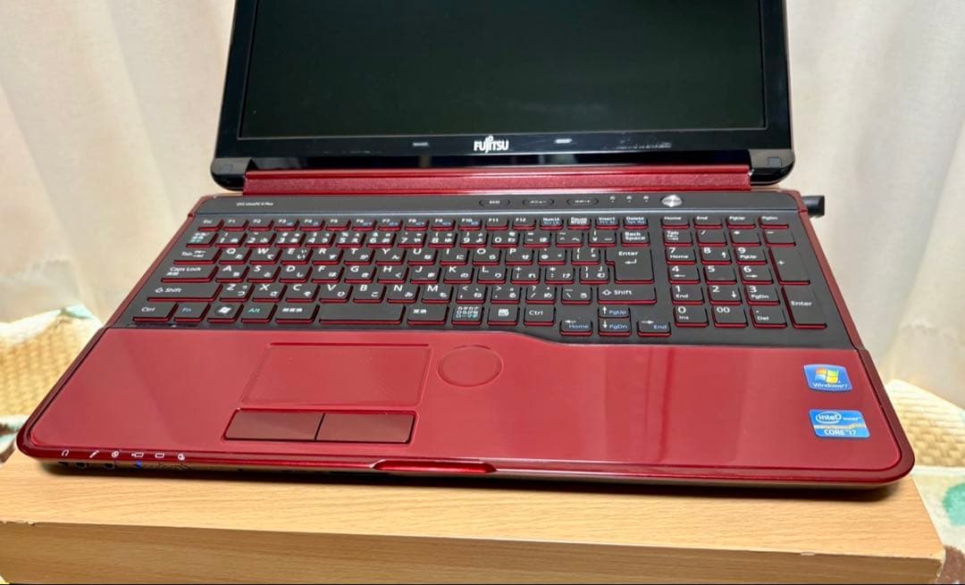 富士通 AH56/G i7 RAM 8GB SSD 500GB ジャンク
