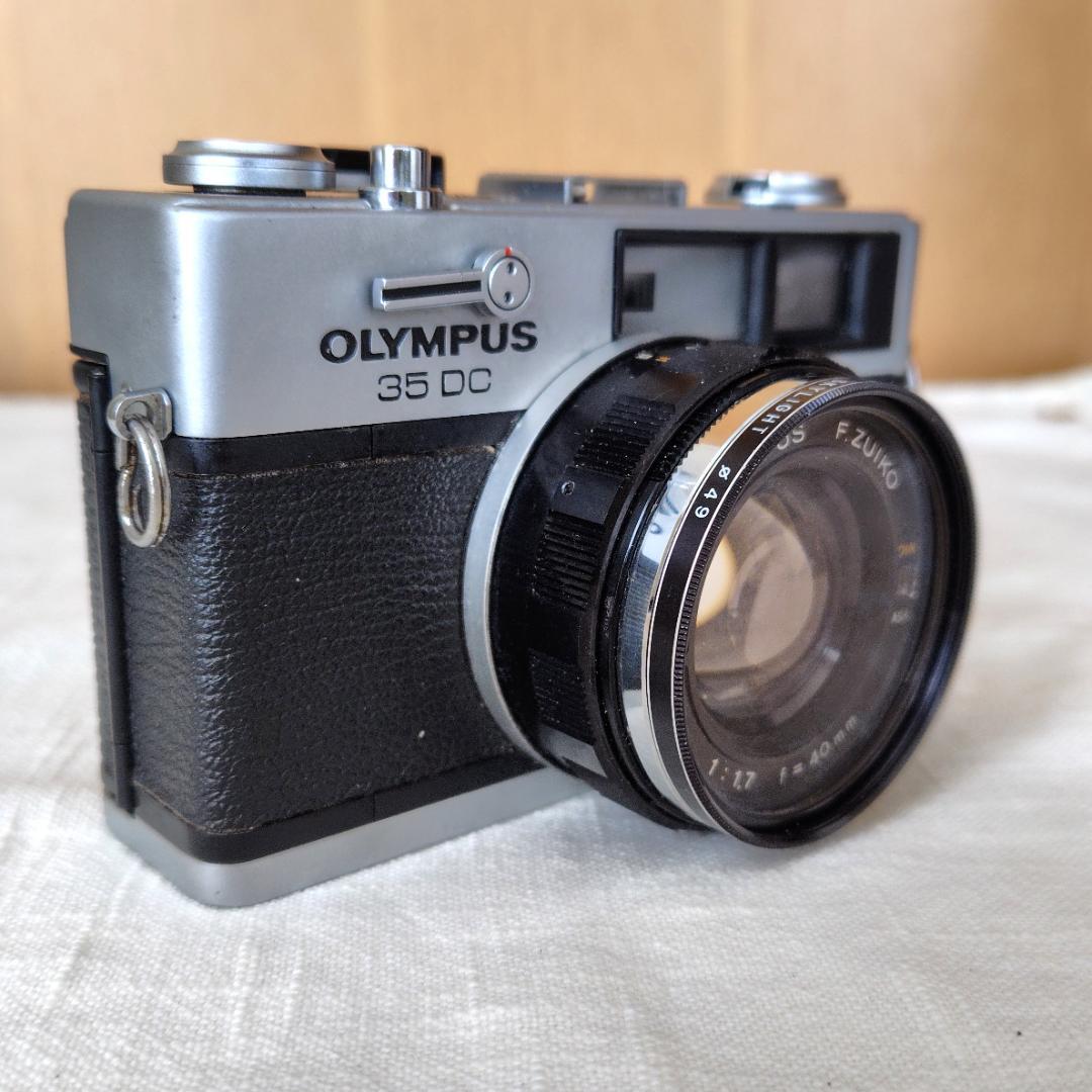 OLYMPUS コンパクトカメラ 35DC 40mmF1.7、専用ケース付き