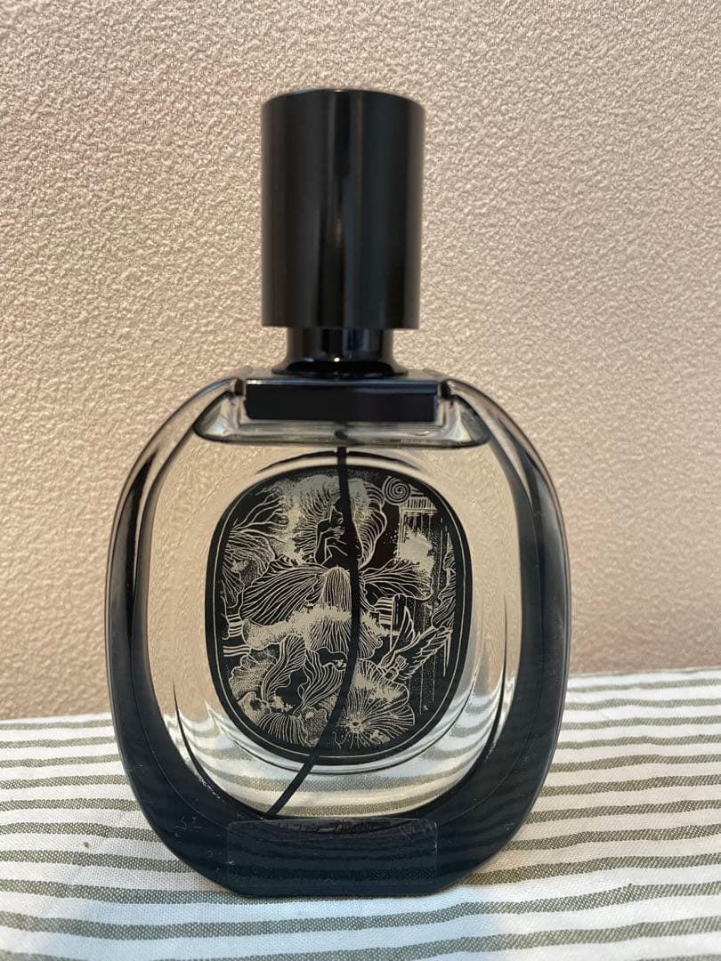 diptyque Fleur de Peau 香水