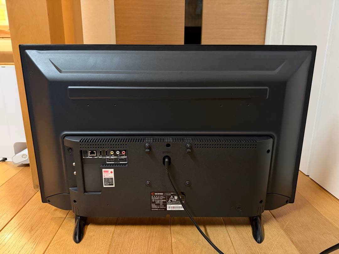 【美品】IRIS OHYAMA ハイビジョン液晶テレビ LT-32A320
