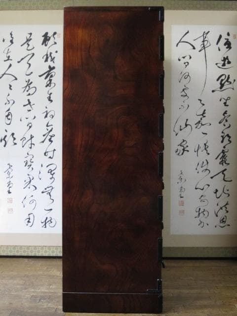 美品 伝統工芸 欅材 拭き漆塗 555亀ケ森7号 7段 民芸 岩谷堂箪笥 鍵付き