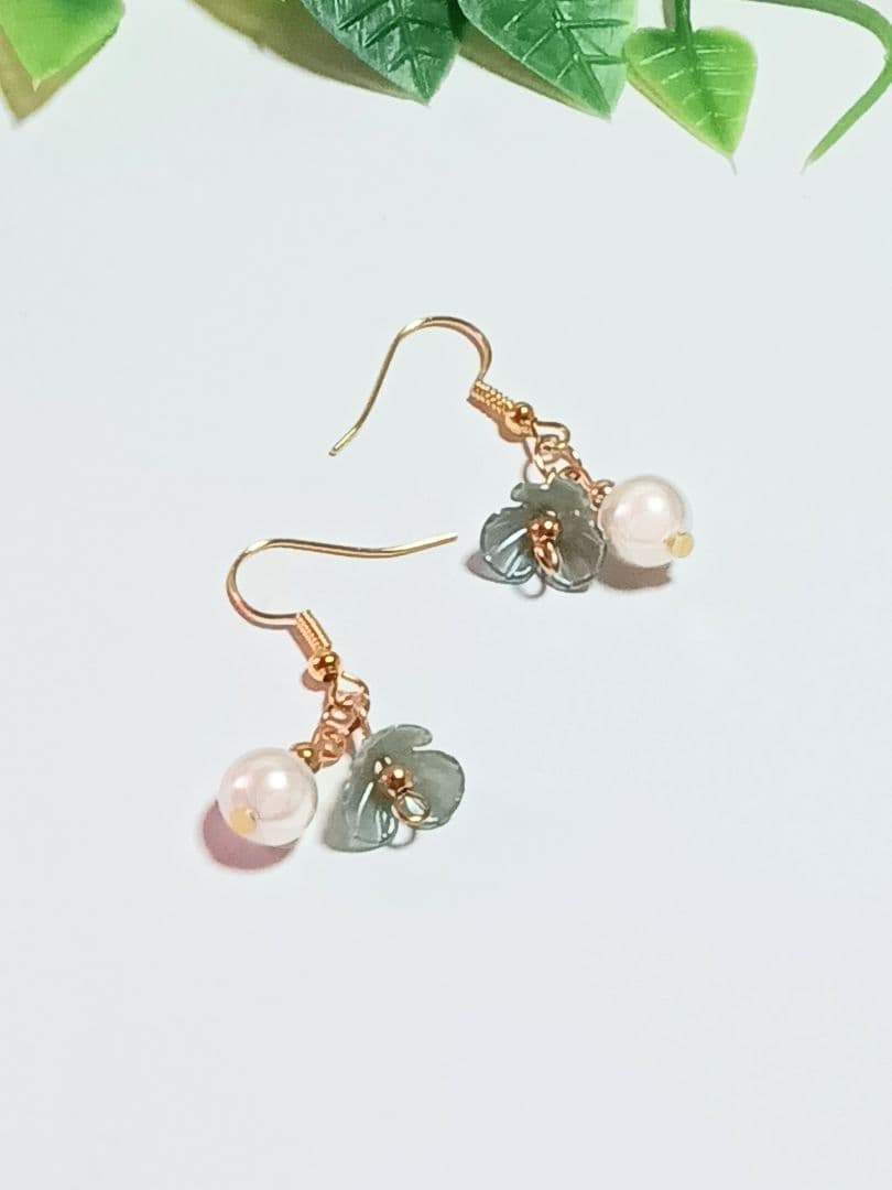 L　ハンドメイドピアス