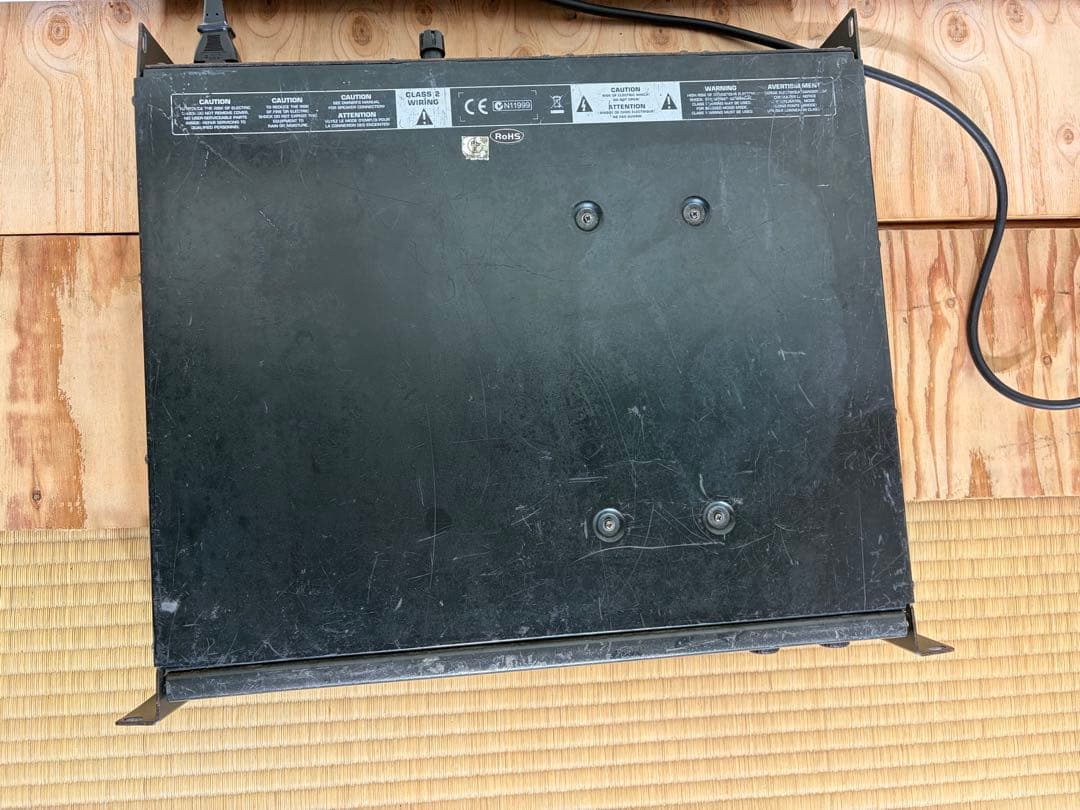 BEHRINGER EP4000 パワーアンプ 動作確認済み写真　メンテ清掃済み