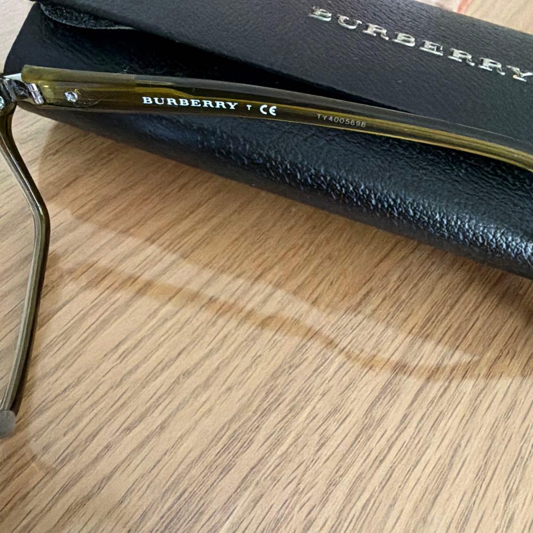 Burberry バーバリー　メガネフレーム　度あり