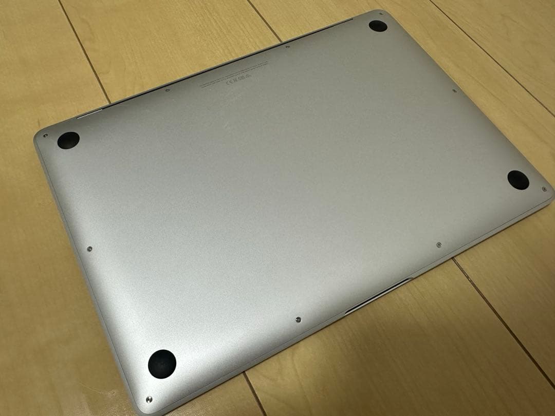 MacBook Air13インチM1搭載　2020年発売