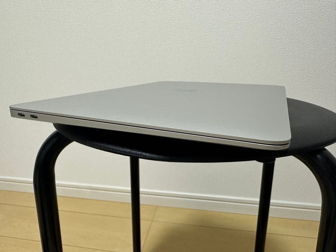 MacBook Air13インチM1搭載　2020年発売