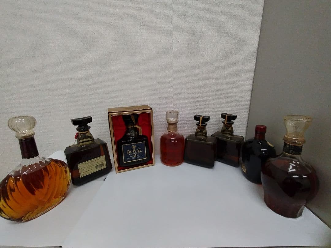 に*ん様 SUNTORY　 ウイスキー 720ml 全8本