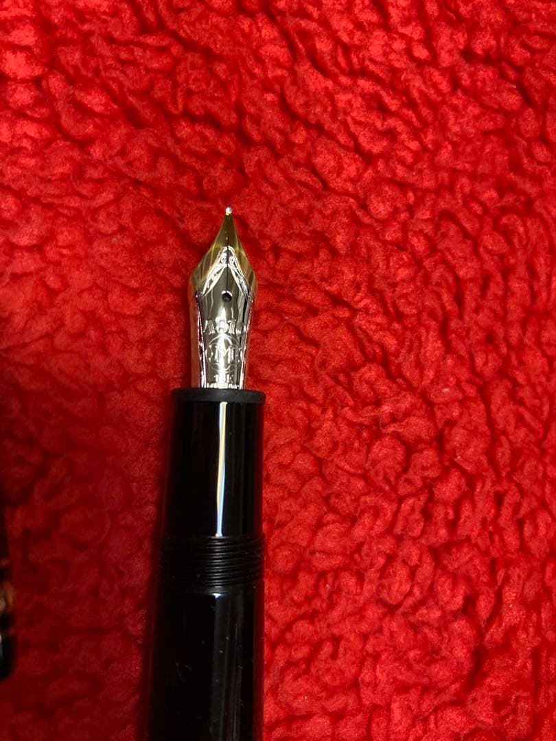 MONTBLANC 万年筆 ブラック