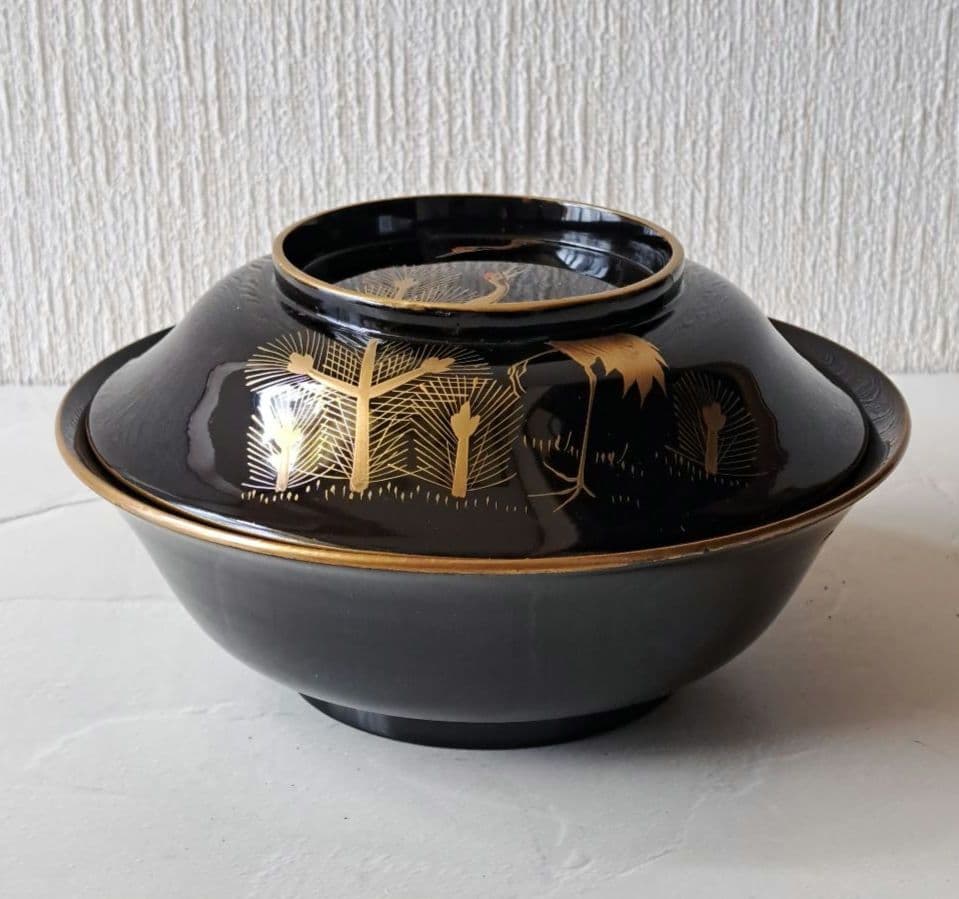 梅椀　2客　大椀　蓋付き煮物椀　骨董品　雑煮椀