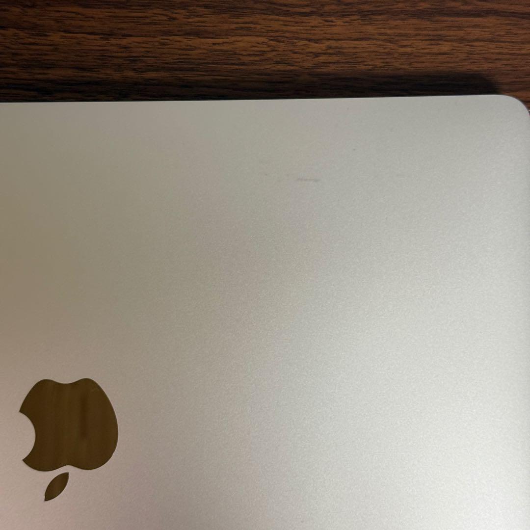 【最終値下】MacBook Air 2020 Intel/8GB/512GB
