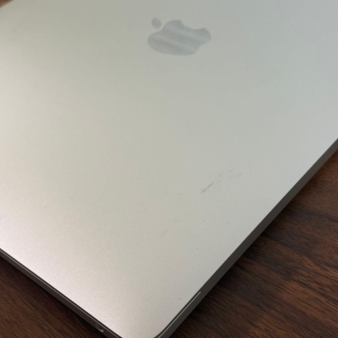 【最終値下】MacBook Air 2020 Intel/8GB/512GB