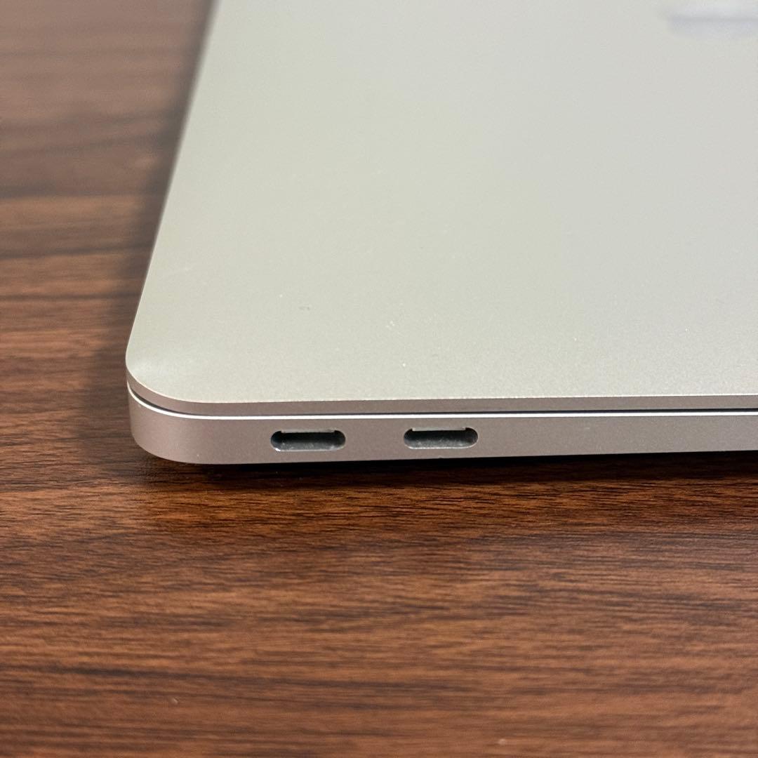【最終値下】MacBook Air 2020 Intel/8GB/512GB