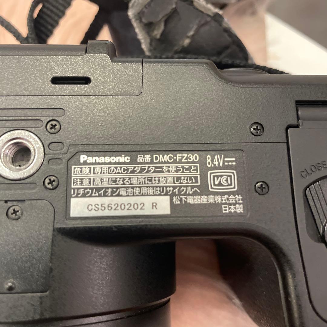 LUMIX DMC-FZ30 12倍ズーム 動作品 付属あり