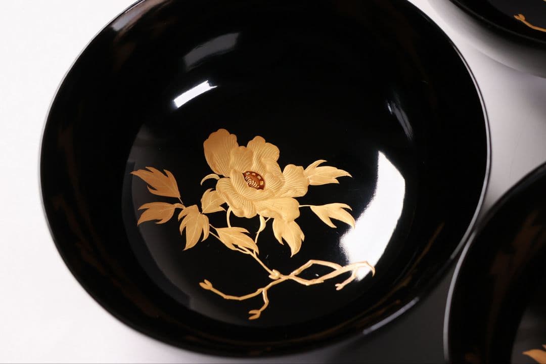 【CM432】天然木漆塗 獅子牡丹唐草金蒔絵 黒塗椀 五客 / (検) 輪島加賀