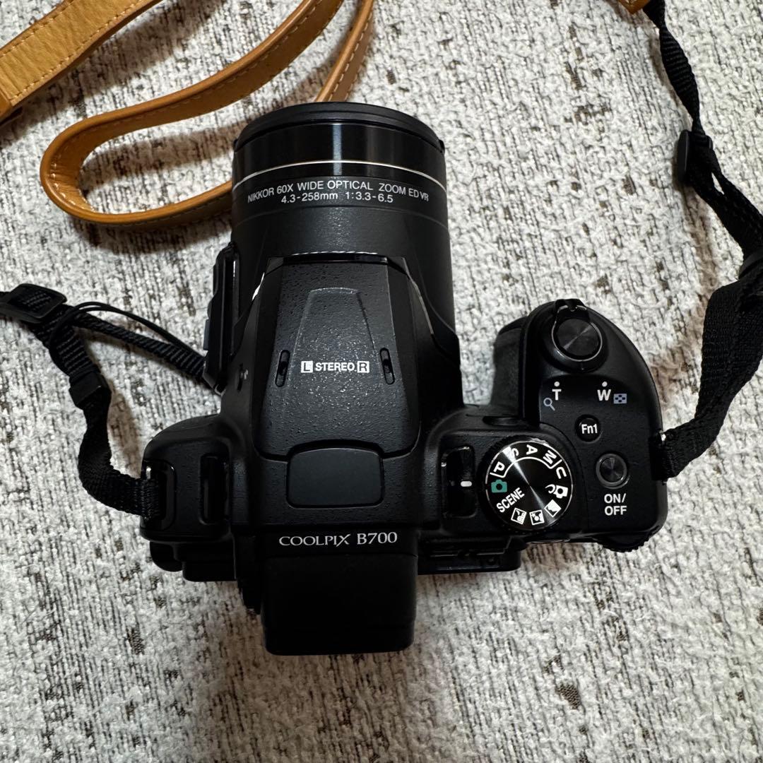 Nikon ニコン COOLPIX B700 デジタル一眼レフ コンデジ