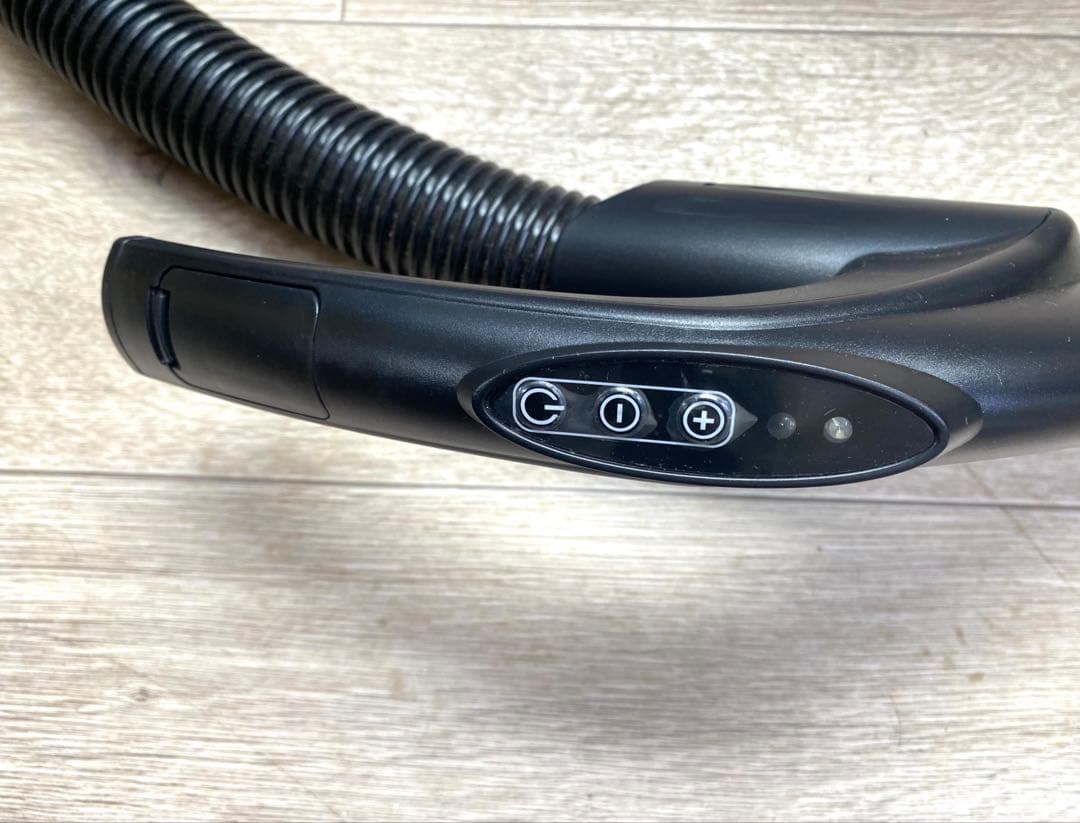 サイクロン式掃除機 700W ステンレスパイプ