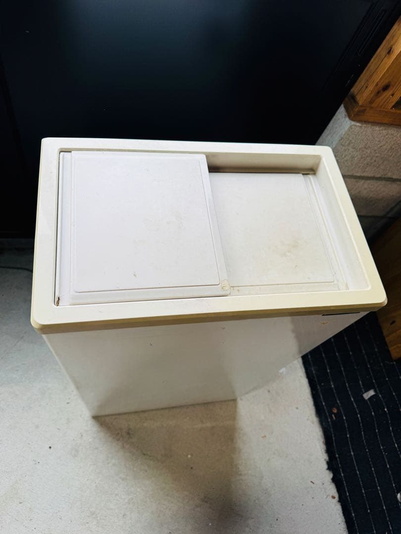 SANDEN サンデン 冷凍庫 動作品 46L 大容量 家庭用 電化製品 業務用