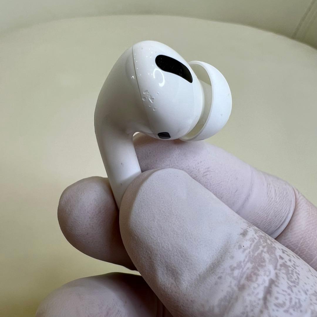【ジャンク】AirPods Pro 第1世代 付属品完備 右耳充電不可