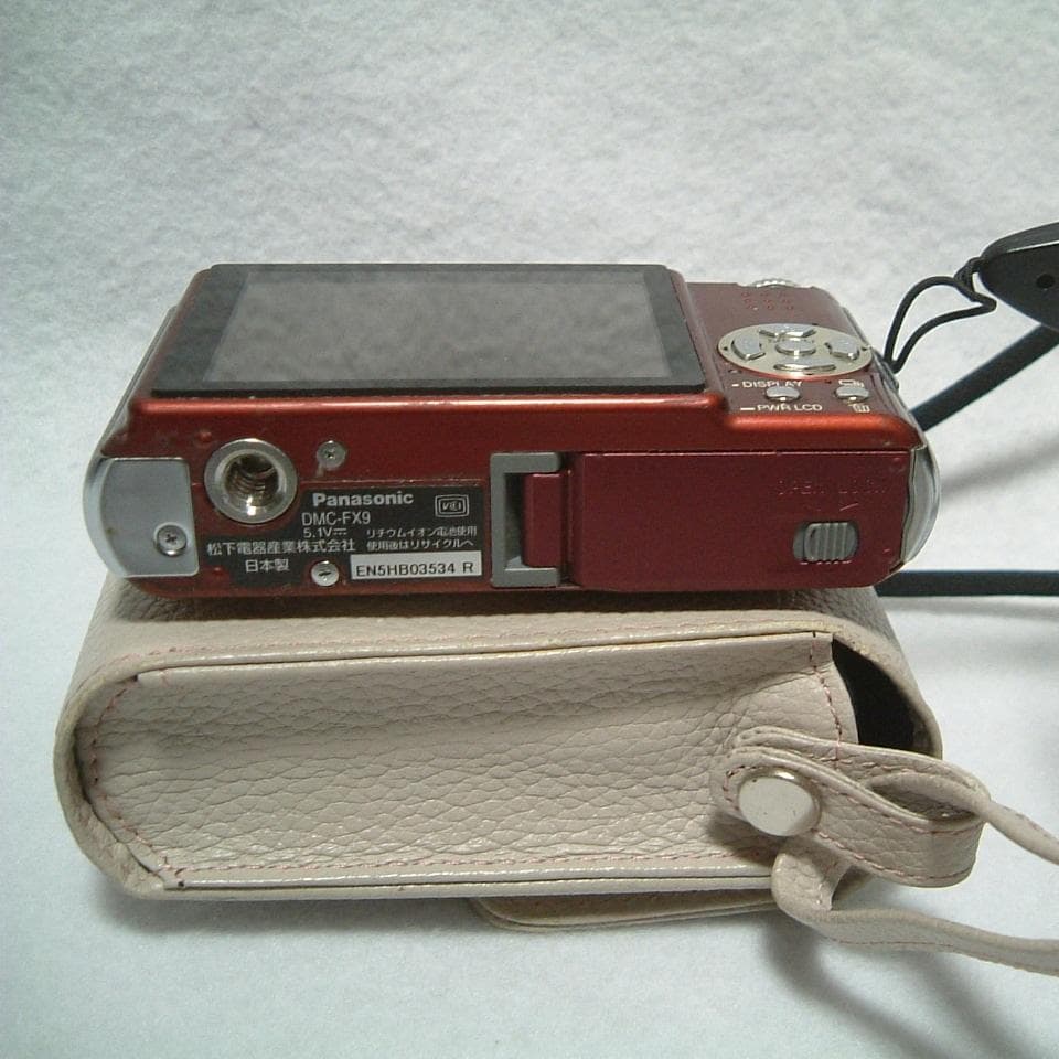 【動作品】Panasonic LUMIX DMC-FX9 レッド