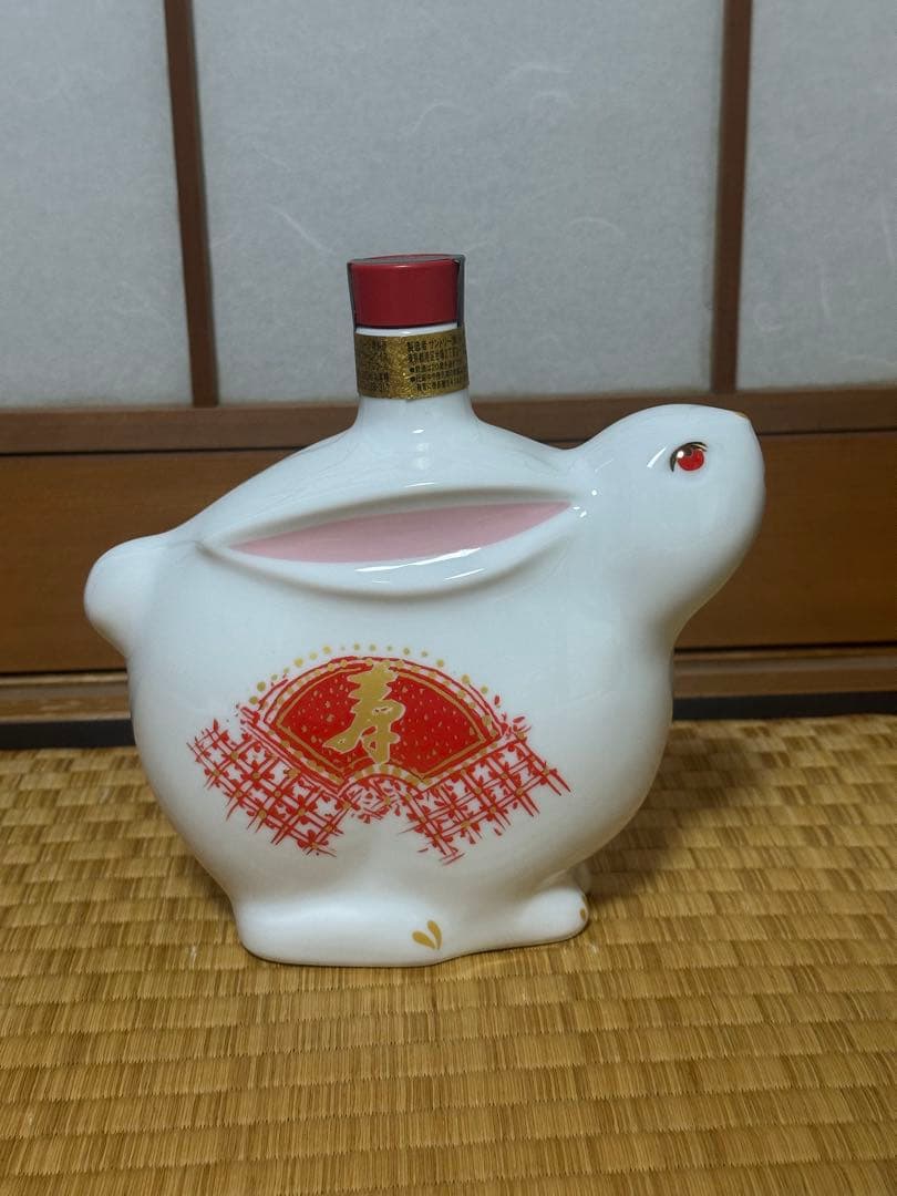 【未開封】　サントリー ウイスキー ローヤル 卯歳 2023年ボトル 600ml