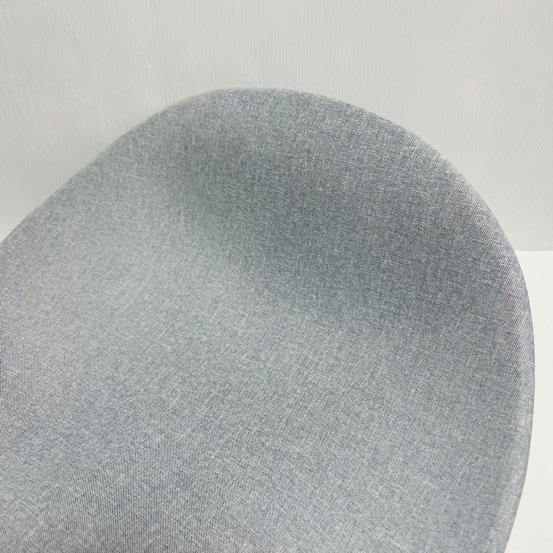 &MEDICAL KURA SEAT 人間工学クッション グレー