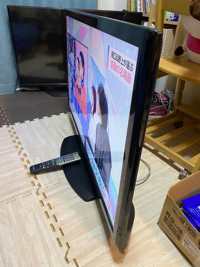 【送料無料】SHARP 液晶テレビ　LC-40V7