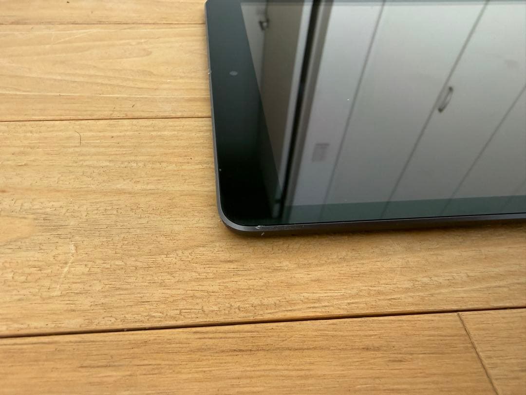 Apple iPad 第9世代64GB Wi-Fiモデル　グレー