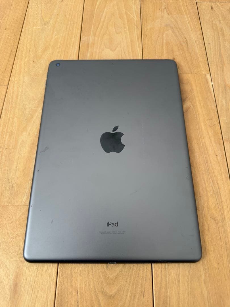 Apple iPad 第9世代64GB Wi-Fiモデル　グレー