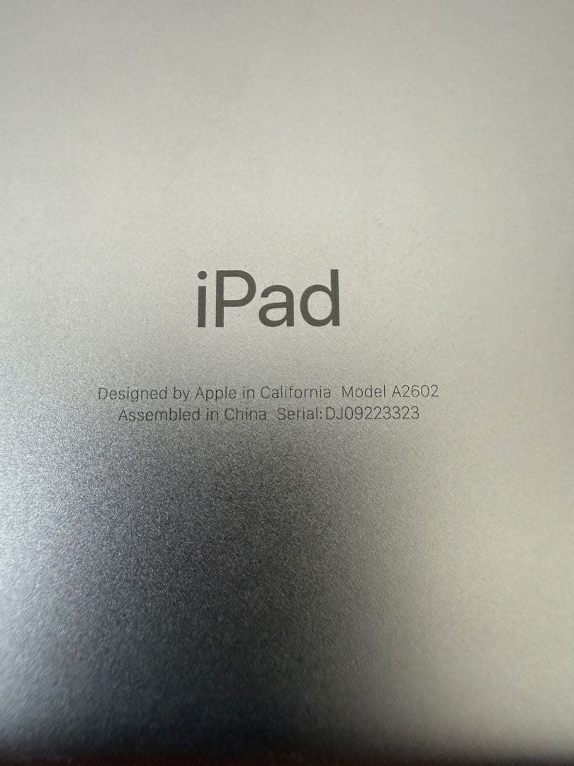 Apple iPad 第9世代64GB Wi-Fiモデル　グレー
