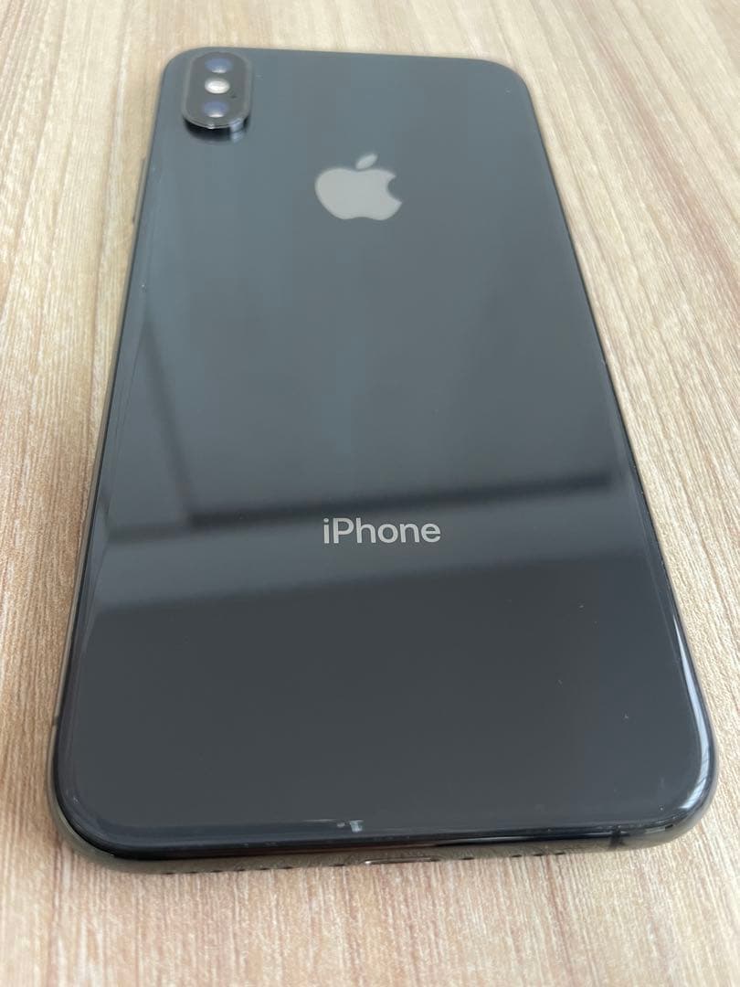 iPhone Xs スペースグレー 64GB SIMフリー　バッテリー77%