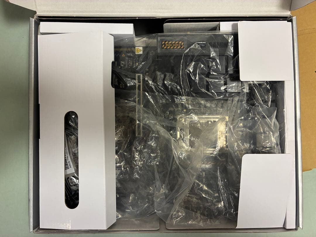 TUF GAMING B650-PLUS WIFI マザーボード