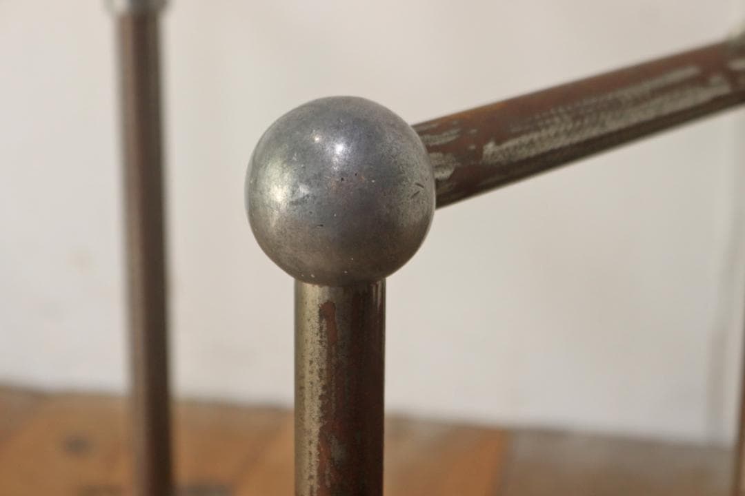 ヴィンテージ レントゲン台 インダストリアル オブジェ 看板スタンド 店舗什器